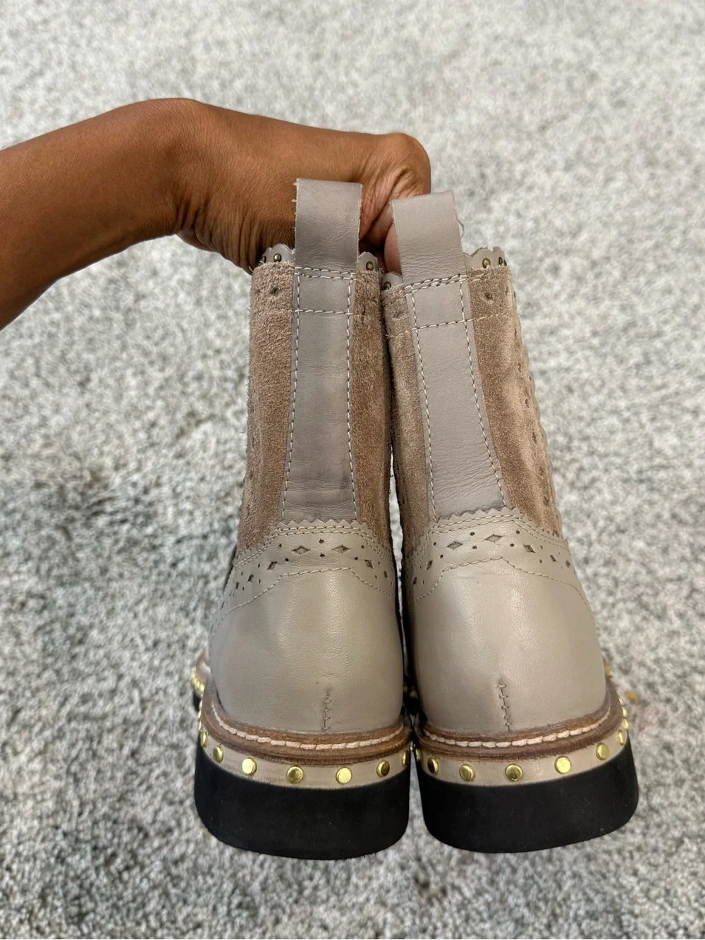 Free People Atlas Chelsea Boots Suede Studded Flats Boho Taupe Women’s 39.5 US 9